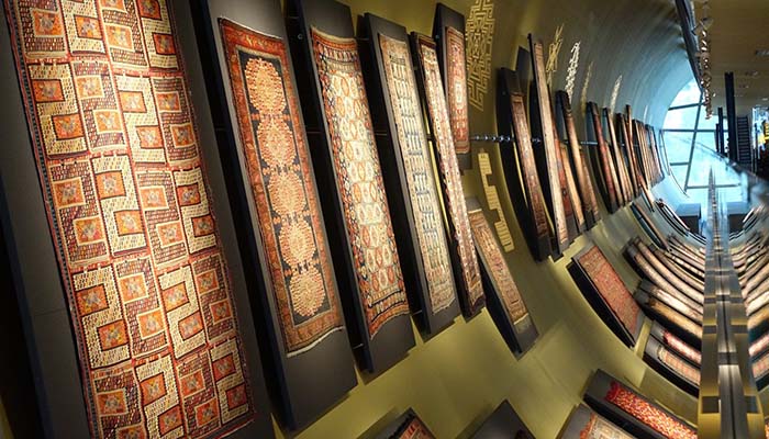 نگاهی کلی به موزه فرش آذربایجان